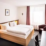 Christkoenigshaus Hotel