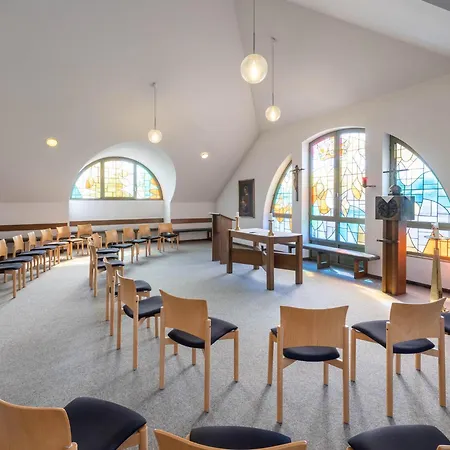 Christkoenigshaus ホテル 2*