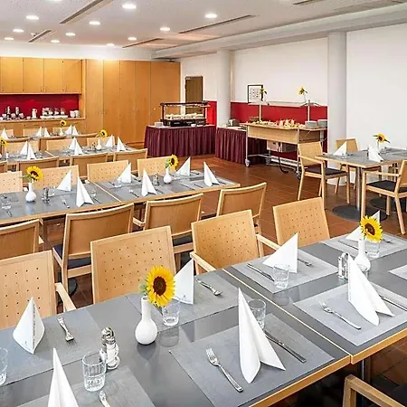Hotel Christkoenigshaus 2*