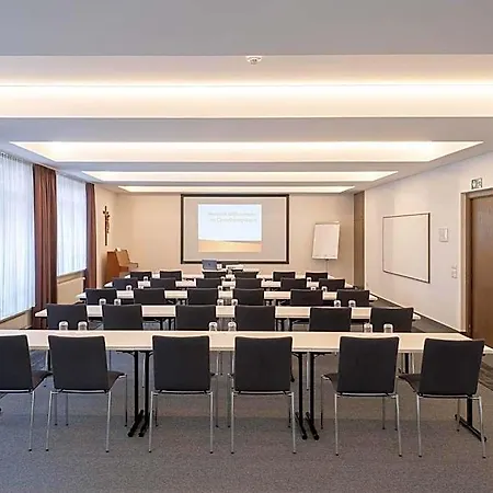 Christkoenigshaus Hotel 2*