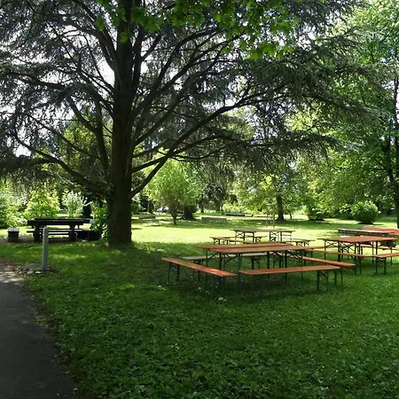 Hotel Christkoenigshaus 2*