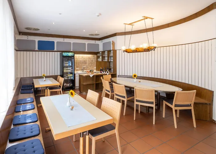 Hotel Christkönigshaus 2*